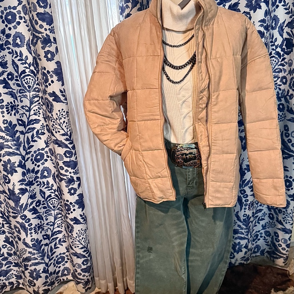 Women's Tan Quilted Jacket
